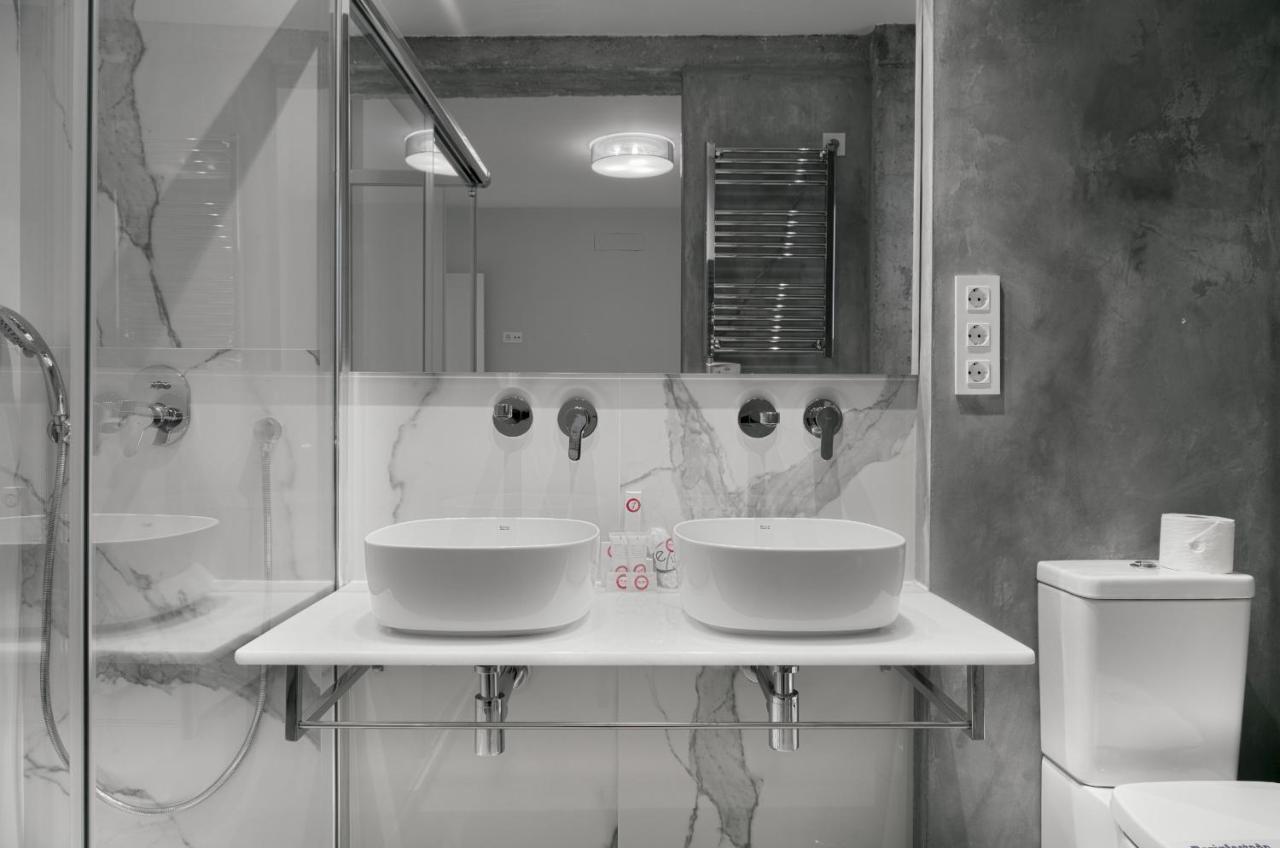Six Apartments By Caleta Homes 马拉加 外观 照片